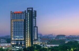 Mövenpick Hotel Surabaya City hadir dengan inspirasi keramahan dibawa dari Swiss ke Surabaya-Indonesia