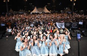 JKT48 Pecahkan Histeria Fans di Plaza Parkir Timur Senayan