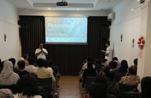 Menyambut Animo Tinggi Penonton, Bioskop Online Menyelenggarakan Roadshow Film Pesantren di Surabaya