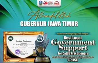 Gubernur Khofifah Raih Penghargaan Best Local Government Support For Cattle Practitioners Dari Ikatan Dokter Hewan Sapi Indonesia Gubernur Khofifah Raih Penghargaan Best Local Government Support For Cattle Practitioners Dari Ikatan Dokter Hewan Sapi Indonesia