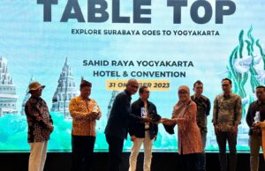 Tarik Minat Wisatawan Domestik, Pemkot Surabaya Gandeng PHRI Jawa Timur Gelar Table Top di Yogyakarta Tarik Minat Wisatawan Domestik, Pemkot Surabaya Gandeng PHRI Jawa Timur Gelar Table Top di Yogyakarta