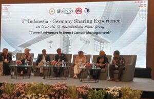 Rumah Sakit Onkologi Surabaya Gelar Seminar Indonesia – Germany Sharing Experience In Breast Cancer Management Ke-5 Rumah Sakit Onkologi Surabaya Gelar Seminar Indonesia - Germany Sharing Experience In Breast Cancer Management Ke-5