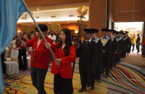 UWIKA Gelar Wisuda Sarjana Ke-33, 67% Sudah Menjadi CEO Muda dan Berkarya di Berbagai Bidang