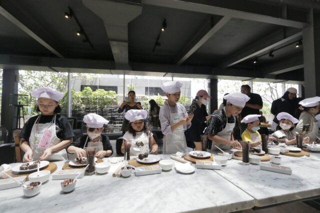 Intipnya Yuk! Keseruan Kids Fun Activity di Java Paragon Hotel & Residences Surabaya Intipnya Yuk! Keseruan Kids Fun Activity di Java Paragon Hotel & Residences Surabaya