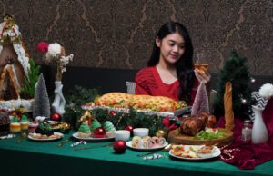 Java Paragon Hotel Hadirkan Suasana 60-an dalam Perayaan Natal dan Tahun Baru 2024