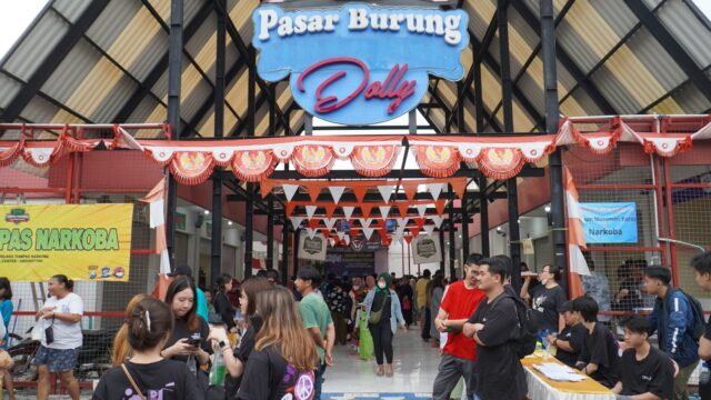 Program COP PCU 2024, Tampilkan Wajah Baru Pasar Malam Gang Dolly (foto : ist) Program COP PCU 2024, Tampilkan Wajah Baru Pasar Malam Gang Dolly (foto : ist)