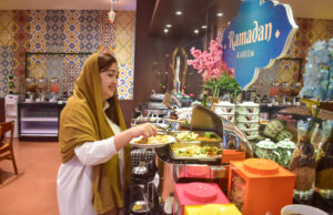Jelajah Kuliner ala Timur Tengah Dalam Paket Buka Puasa Hotel 88 Embong Malang Jelajah Kuliner ala Timur Tengah Dalam Paket Buka Puasa Hotel 88 Embong Malang (foto : ist)