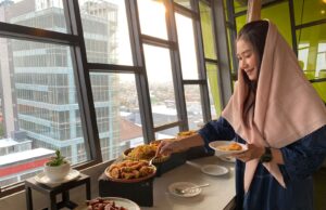 Padukan Makanan Nusantara dan Timur Tengah Pada Menu Buka Puasa di MaxOne Hotel Dharmahusada Padukan Makanan Nusantara dan Timur Tengah Pada Menu Buka Puasa di MaxOne Hotel Dharmahusada (foto : ist)