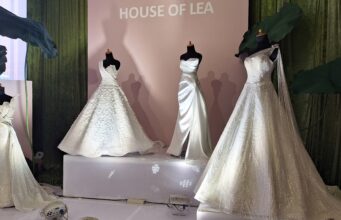 JW Marriott Surabaya Hadirkan Wedding Fair dengan Sentuhan Artistik dan Teknologi di Royal Ballroom JW Marriott Surabaya Hadirkan Wedding Fair dengan Sentuhan Artistik dan Teknologi di Royal Ballroom (foto ; blitz)