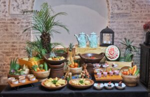 Pasar Senggol Iftar Buffet di Kokoon Hotel Surabaya Pasar Senggol Iftar Buffet di Kokoon Hotel Surabaya (foto : ist)