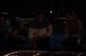 Kampanyekan Hemat Energi, Java Paragon Hotel Ajak Tamu Padamkan Listrik Selama 1 Jam Kampanyekan Hemat Energi, Java Paragon Hotel Ajak Tamu Padamkan Listrik Selama 1 Jam (foto : ist)