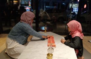 Hotel Morazen Surabaya Maknai Earth Hour Dengan Perkenalkan Mainan Tradisional Pada Generasi Alfa Hotel Morazen Surabaya Maknai Earth Hour Dengan Perkenalkan Mainan Tradisional Pada Generasi Alfa