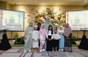 Sambut Malam Lailatul Qadar, Grand Swiss-Belhotel Darmo Gelar Kajian Bersama Oki Setiana Dewi dan Anak Yatim Sambut Malam Lailatul Qadar, Grand Swiss-Belhotel Darmo Gelar Kajian Bersama Oki Setiana Dewi dan Anak Yatim