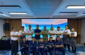 Aston Inn Jemursari Menerima Kunjungan Dari Corporate Chief Engineering Archipelago International Aston Inn Jemursari Menerima Kunjungan Dari Corporate Chief Engineering Archipelago International (foto : ist)