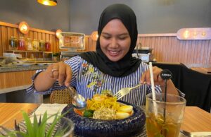 Menikmati Hidangan Khas Palembang di Aston INN Jemursari Surabaya Menikmati Hidangan Khas Palembang di Aston INN Jemursari Surabaya (foto : ist)