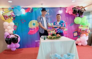 Hotel Gunawangsa Manyar Rayakan Anniversary ke-9 dengan Tema “Growt and Shine” Hotel Gunawangsa Manyar Rayakan Anniversary ke-9 dengan Tema "Growt and Shine" (dokpri blitz)