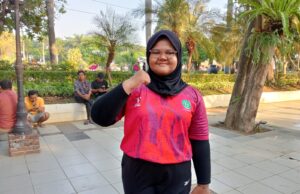 Nadia As Safa Noor Ilmi : Atlit Panahan Kebanggaan Kota Surabaya Nadia As Safa Noor Ilmi Siswi SMP Al Azhar Kelapa Gading Surabaya (dokpri blitz)