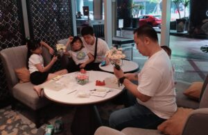 Me Time untuk Ibu dan Bonding Ayah-Anak di Sheraton Surabaya Me Time untuk Ibu dan Bonding Ayah-Anak di Sheraton Surabaya (foto : ist)