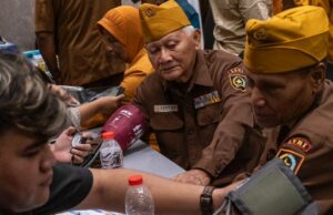 Hotel Ciputra World Surabaya Rayakan Hari Pahlawan Bersama Para Veteran Hotel Ciputra World Surabaya Rayakan Hari Pahlawan Bersama Para Veteran (foto : ist)