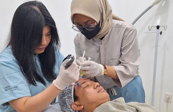 Phoenix Cells Therapy : Facena Beauty Clinic Hadirkan Solusi Canggih Perawatan Kulit dengan Exosome Phoenix Cells Therapy : Facena Beauty Clinic Hadirkan Solusi Canggih Perawatan Kulit dengan Exosome (dokpri)