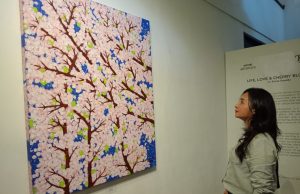 Artotel TS Suites Surabaya Gelar Pameran Seni Musim Semi Bertajuk Life, Love & Cherry Blossom Artotel TS Suites Surabaya Gelar Pameran Seni Musim Semi Bertajuk Life, Love & Cherry Blossom (foto : ist)