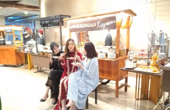 Lebih Dari 200 Menu Buka Puasa di Morazen Surabaya, Menghadirkan Tema “Iftar Delight Vol 2 – Middle East Feast” Lebih Dari 200 Menu Buka Puasa di Morazen Surabaya, Menghadirkan Tema "Iftar Delight Vol 2 - Middle East Feast" (foto : ist)