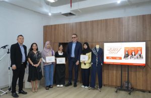 Ascott Jakarta Umumkan Pemenang Uniform Project, Kolaborasi Unik Bersama Sparks Fashion Academy Ascott Jakarta Umumkan Pemenang Uniform Project, Kolaborasi Unik Bersama Sparks Fashion Academy (foto : ist)