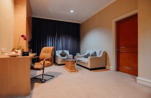 Lebaran Lebih Berkesan! Nikmati Paket Spesial Mudik dan Halal Bihalal di Surabaya Suites Hotel Lebaran Lebih Berkesan! Nikmati Paket Spesial Mudik dan Halal Bihalal di Surabaya Suites Hotel (foto : ist)