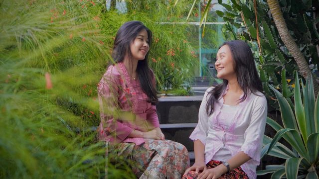 Swiss-Belinn Airport Surabaya Mengadakan Kontes Foto Perempuan Berkebaya (foto : ist)