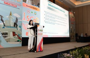 Wardah : Brand Kecantikan Halal Terkemuka di Indonesia, Luncurkan Inovasi Terbarunya Dalam Dunia Skincare Wardah : Brand Kecantikan Halal Terkemuka di Indonesia, Luncurkan Inovasi Terbarunya Dalam Dunia Skincare (foto : ist)