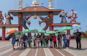 Stay & Savor : Turut Memeriahkan HUT Surabaya Ke 732 Dengan Ragam Kegiatan di bulan Mei 2025 Stay & Savor : Turut Memeriahkan HUT Surabaya Ke 732 Dengan Ragam Kegiatan di bulan Mei 2025 (foto : ist)