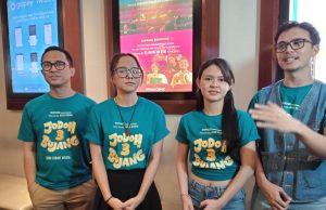 Film Jodoh 3 Bujang : Lika Liku Para Pemain Belajar Logat Makassar Film Jodoh 3 Bujang : Lika Liku Para Pemain Belajar Logat Makassar (foto : ist)