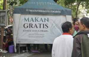 The Southern Hotel Surabaya Gelar Serangkaian Acara Sosial dan Edukasi dalam Road to 2nd Anniversary Bertajuk “GroWing TWogether” The Southern Hotel Surabaya Gelar Serangkaian Acara Sosial dan Edukasi dalam Road to 2nd Anniversary Bertajuk "GroWing TWogether" (foto : ist)