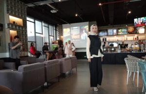 Gelar Media Gathering, BeSS Mansion Hotel Surabaya Gandeng KARITA Hadirkan “Arabic Mix Grilled” Dalam Acara The Little Arabian Pada Media Gathering, BeSS Mansion Hotel Surabaya Gandeng KARITA Hadirkan “Arabic Mix Grilled” Dalam Acara The Little Arabian (foto : ist)