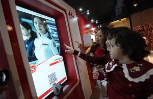 Morinaga Perluas Akses AI Cek Profesi Masa Depan Si Kecil di Lebih dari 200 Titik di Seluruh Indonesia Morinaga Perluas Akses AI Cek Profesi Masa Depan Si Kecil di Lebih dari 200 Titik di Seluruh Indonesia (foto : ist)