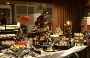 DoubleTree by Hilton Surabaya Siapkan Tema Spesial di Natal Hingga Perayaan Tahun Baru 2026