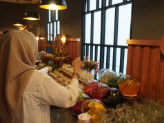 Halalbihalal Mewah Mulai Rp125 Ribu! Aston Inn Jemursari Sajikan All You Can Eat Favorit Warga Surabaya