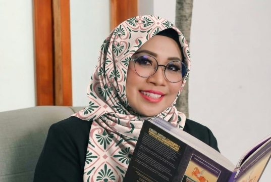 Menyalakan Kembali Api Kartini : Dari Rumah, Perempuan Menggerakkan Peradaban, Dari Gagasan Menuju Gerakan Nyata Pemberdayaan Perempuan Indonesia