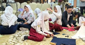 Mercure Surabaya Grand Mirama Rayakan Hari Bumi Dengan Workshop Daur Ulang Tekstil Bersama Tunas Hijau