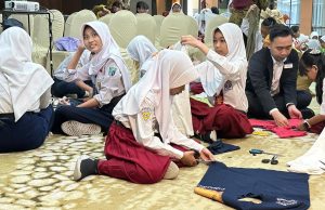 Mercure Surabaya Grand Mirama Rayakan Hari Bumi Dengan Workshop Daur Ulang Tekstil Bersama Tunas Hijau