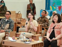 Ketua Dekranasda Jatim Arumi Bachsin Ajak Kartini Muda Penggiat Fashion dan Kriya Inovatif Terapkan Sustainable Design