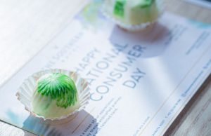 Rayakan Hari Konsumen Nasional dengan Cara Manis, Tamu Dapat Surprise Spesial