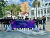 Apresiasi Penjaga Kenyamanan Kota Lama, Horison Arcadia Heritage Berbagi Makanan dan Ikut Aksi Bersih-Bersih