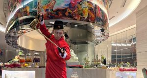 Sensasi Kuliner Oriental di Hotel Ciputra World Surabaya Setiap Sabtu Malam dengan Kesempatan Menang Liburan ke Bali
