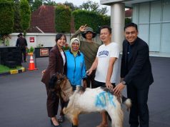 Melayani dengan Hati : Atria Hotel Malang Berbagi di Momen Idul Adha