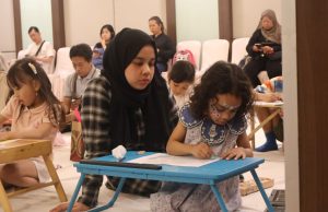 Swiss-Belinn Manyar Surabaya Gelar Lomba Mewarnai, Pererat Hubungan Orang Tua dan Anak