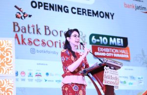 Buka BBA Fair 2026, Arumi Bachsin Ketua Dekranasda Jatim Tegaskan UMKM Naik Kelas Jadi Fondasi Scale Up Produk