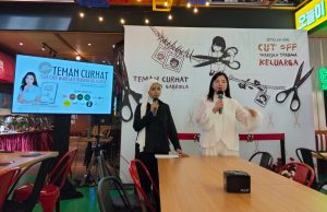 Stefani Gabriela Luncurkan Buku Perdana “Setelah Aku Cut Off Warisan Trauma Keluarga” di Acara Teman Curhat