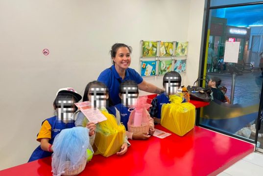 The Southern Hotel Surabaya Gandeng NGO Australia Dukung Yayasan Peduli ODHA Melalui Edukasi dan Bantuan Sosial
