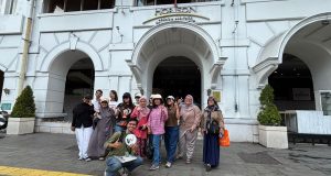 Geliat Kota Lama: Horison Arcadia Heritage dan Letswalk.idn Ajak Peserta Jelajahi Sejarah hingga Belajar Art Towel